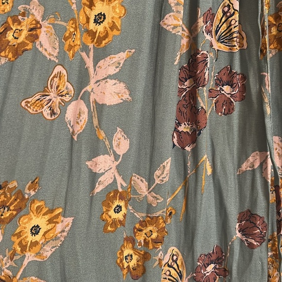 Free People Medium blouse. Gorgeous pink, gray and yellow. - Picture 3 of 6